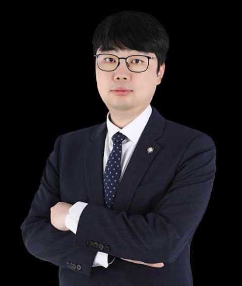 강릉공중밀집장소추행변호사 undefined